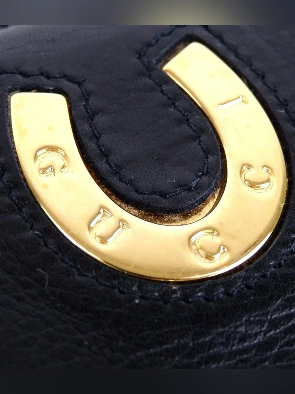 GUCCI Horseshoe Kisslock Leather Bifold Wallet 🤩❤️‍🔥 - Picture 4 of 14